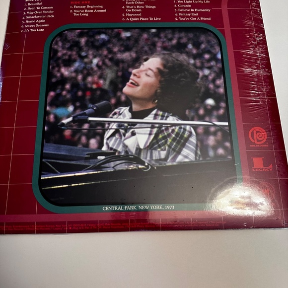 Carole King Home Again LP and DVD - Picture 6 of 6